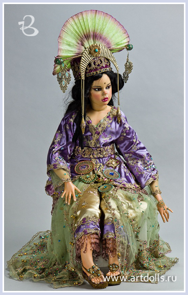 Сильвия Везер - кукла из фарфора